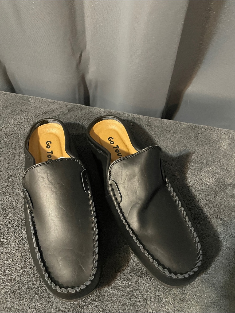 Men’s Black Slip-On Leather Loafers